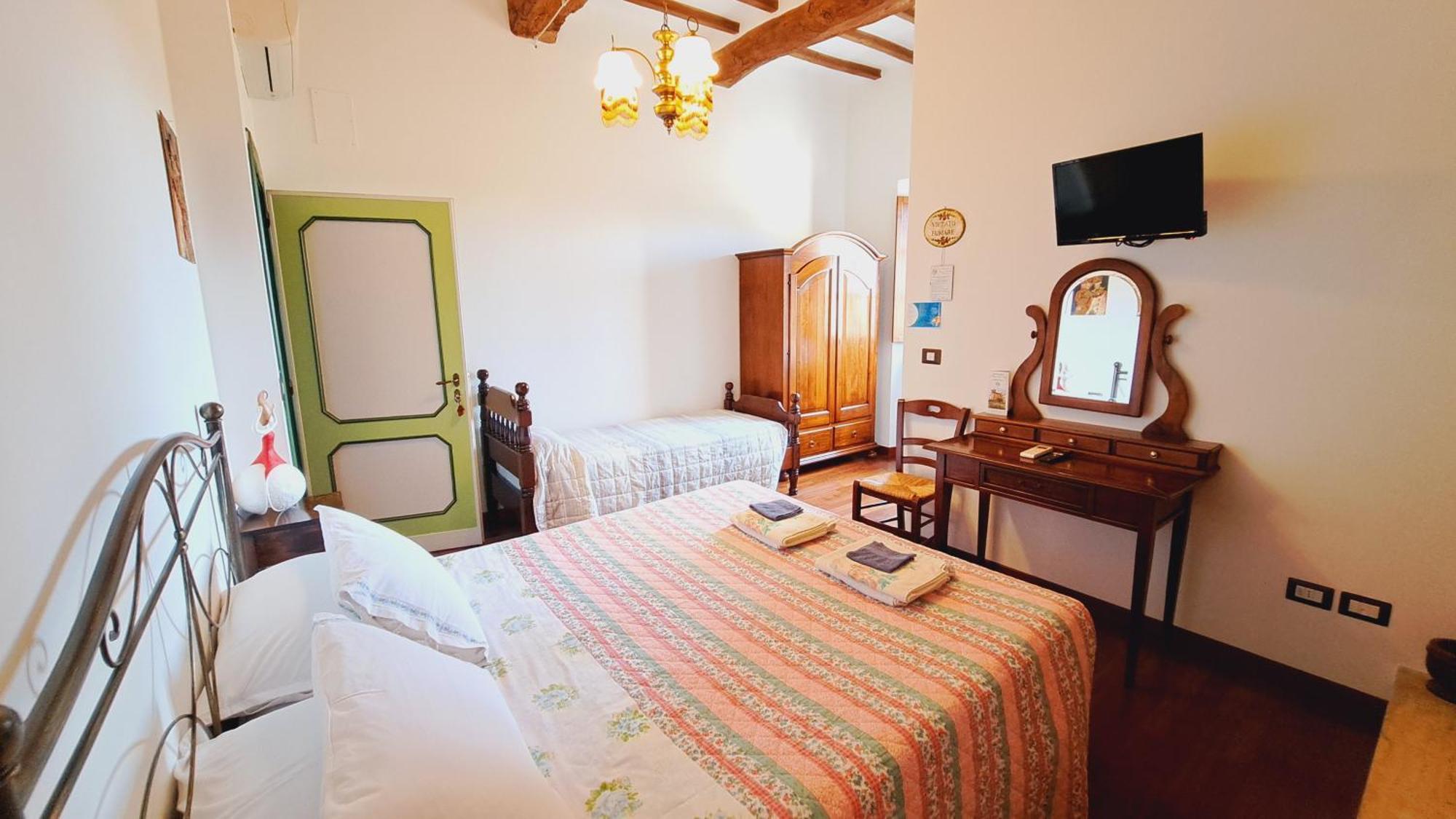 Agriturismo Abbazia Sette Frati A Casa Di Sara Pietrafitta  Eksteriør billede